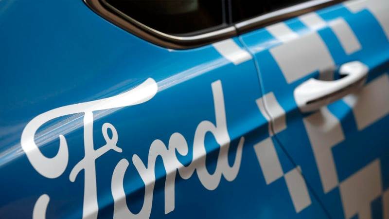 Ford to spin off its EV business