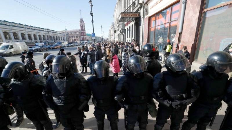 Over 3,500 protesters detained in Russia