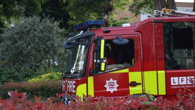 Fire breaks out in London’s city center