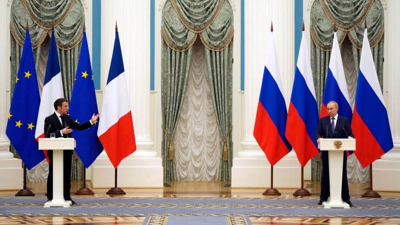 Putin, Scholz, Macron discuss Ukraine conflict