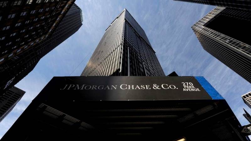 JPMorgan ‘unwinding’ Russian business