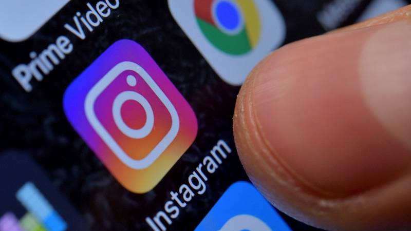 Russia blocks Instagram