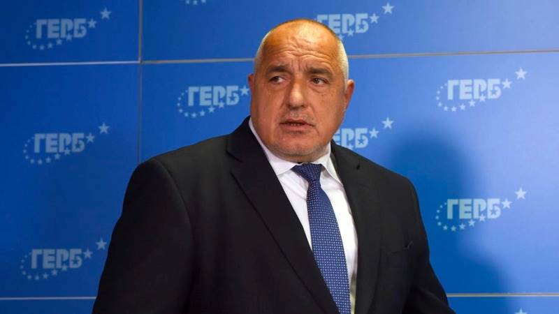 Police detains former Bulgarian PM and 3 aides