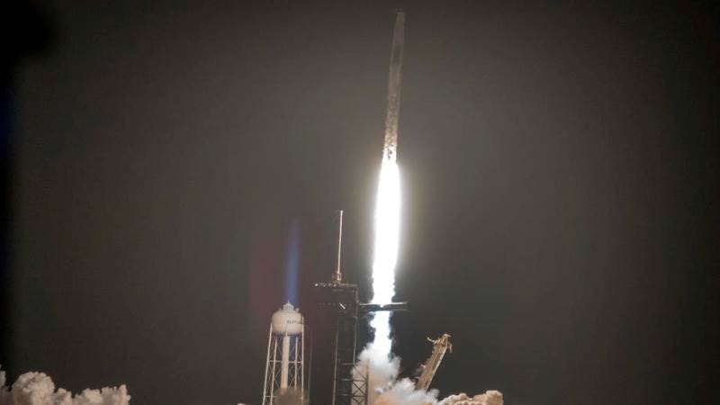 OneWeb to resume satellite launches with SpaceX