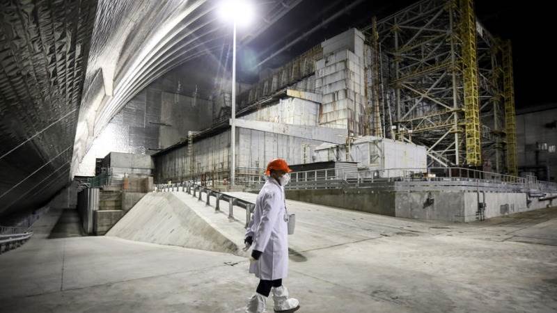 Ukraine accuses Russia of destroying Chernobyl lab