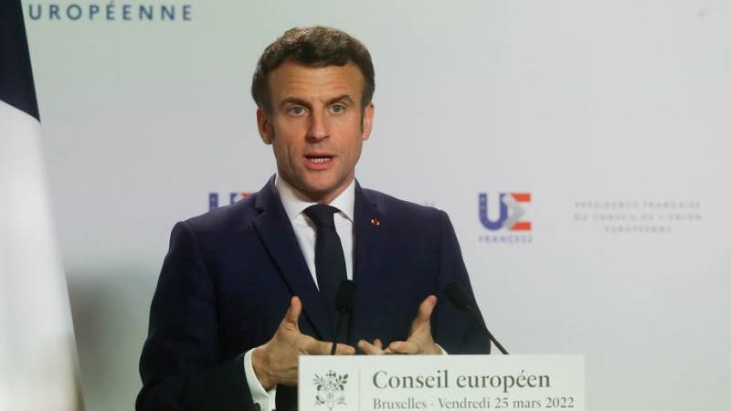 Macron: EC to adopt mandate for energy purchases