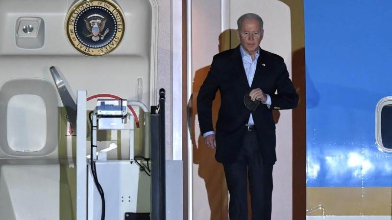 Biden met with Ukrainian officials in Warsaw – report