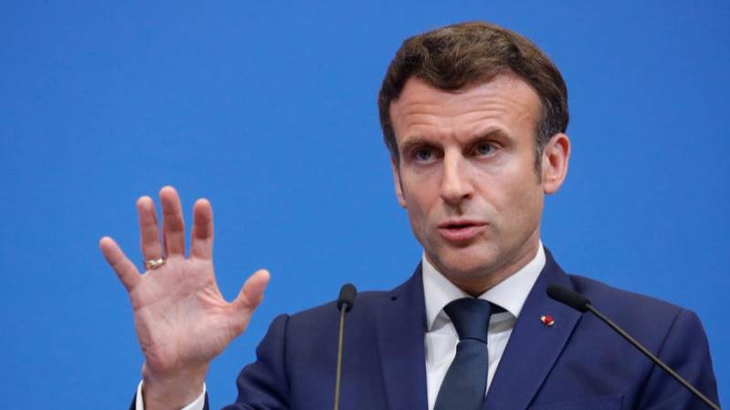 Macron against escalating relations with Russia