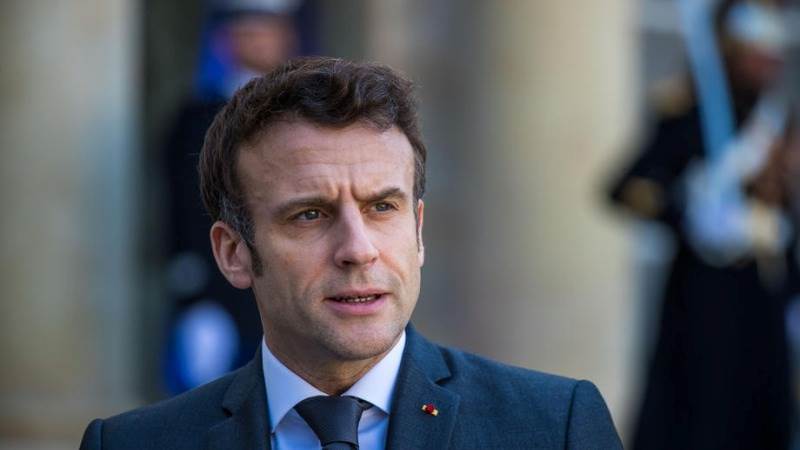 Macron wants to discuss Mariupol with Putin