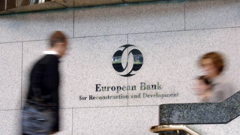 EBRD halts operations in Moscow, Minsk