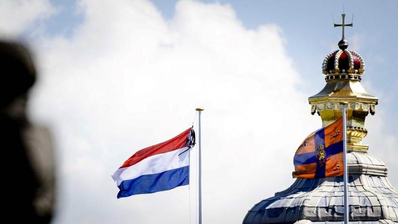 Netherlands, Belgium expel Russian diplomats