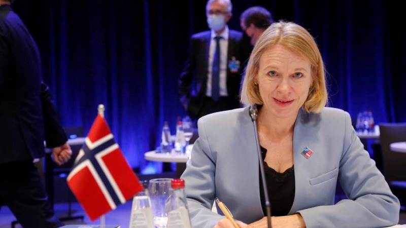 Norway expels three Russian diplomats