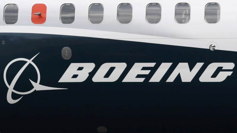 Boeing signs deals with AWS, Microsoft