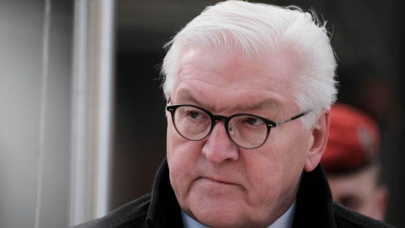 Steinmeier calls for war crimes tribunal against Putin