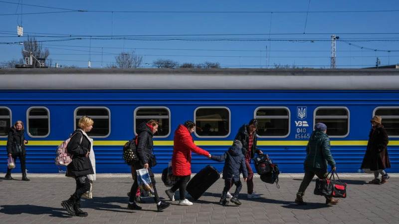 UN: 4.4 million people fled Ukraine