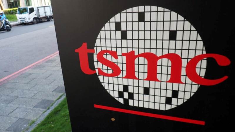 Chip giant TSMC sees record $7B profit in Q1