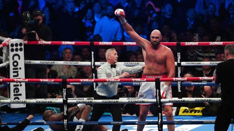 Fury wins WBC heavyweight title