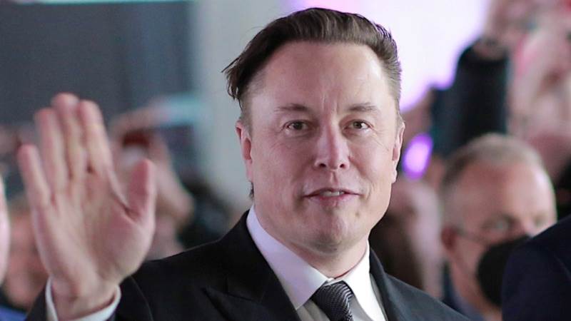 Musk ‘moving on’ from ‘making fun of Gates’