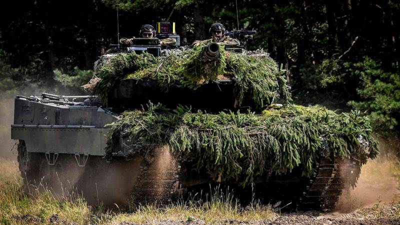 Germany to give tanks to Ukraine – report