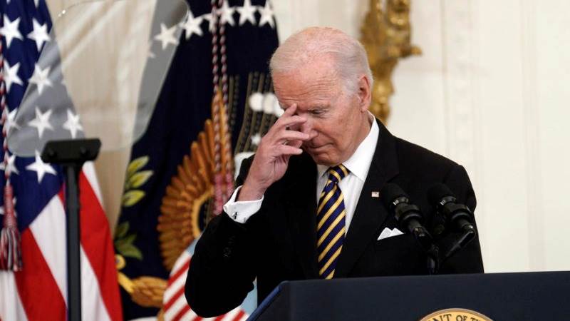 Biden blames COVID-19, Putin, inflation for Q1 GDP slump