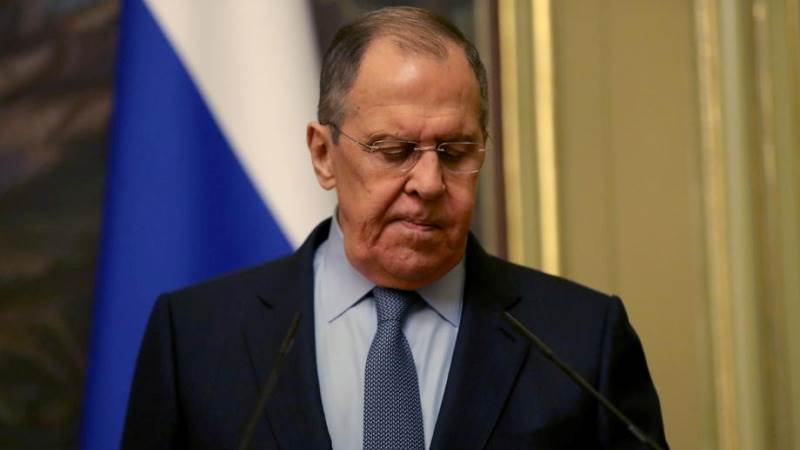 Lavrov: NATO obstructing Russia-Ukraine talks