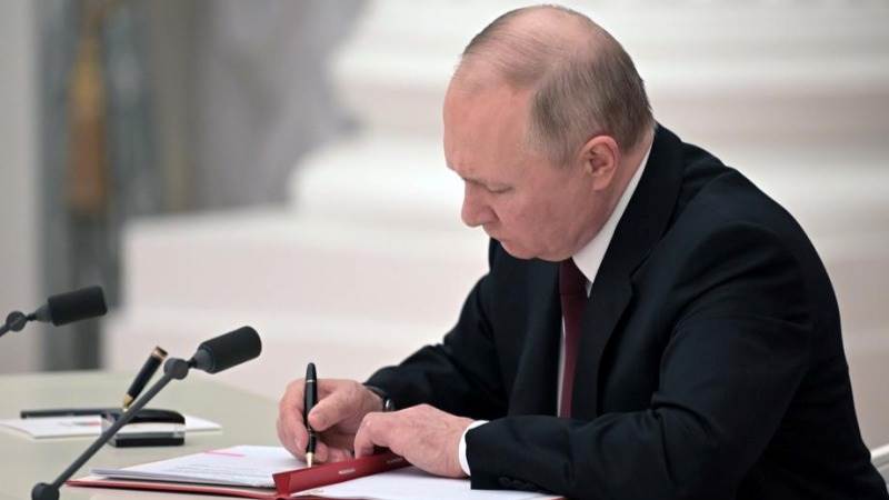 Putin signs retaliatory measures against ‘unfriendly’ countries