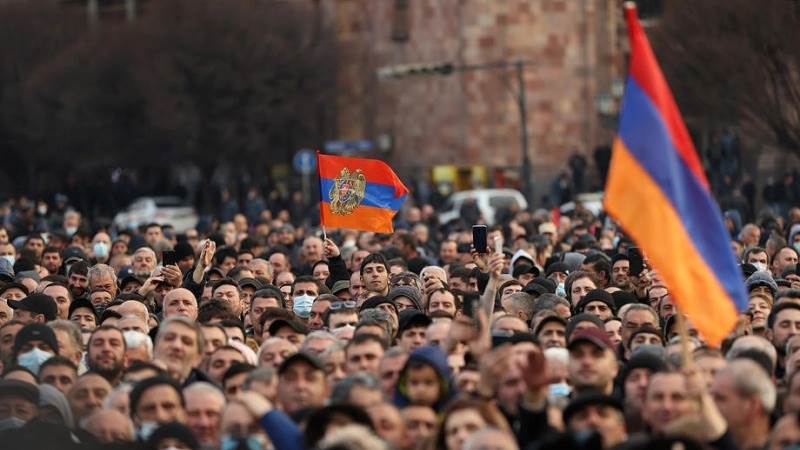 Armenia refutes Baku’s claims of shooting