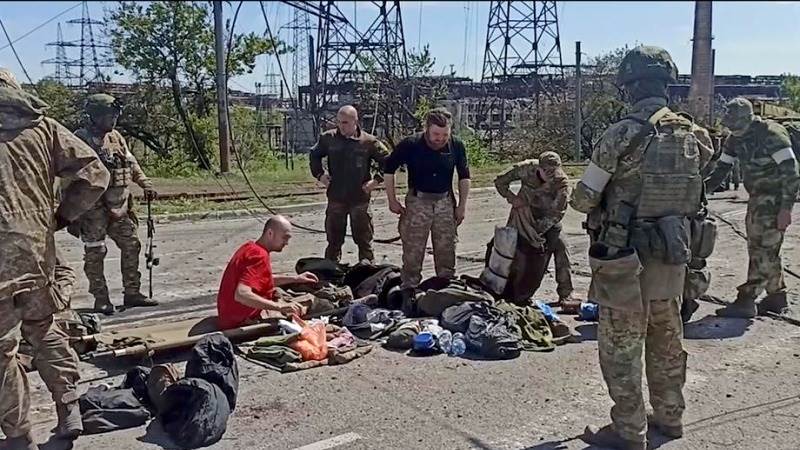 Moscow: More Ukrainians surrender in Mariupol