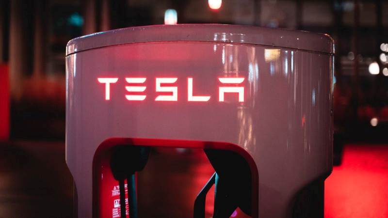 Tesla monitored workers during 2017 union push – report