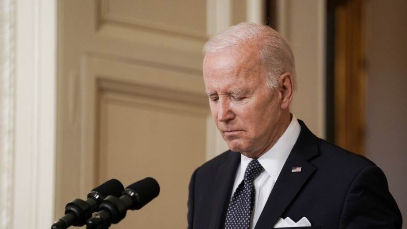 Biden signs bill on health care for veterans