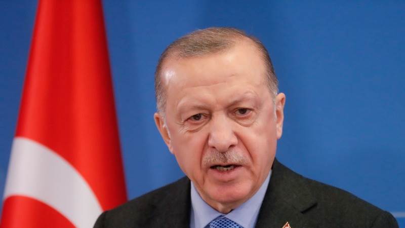 There are ‘terrorists’ in Swedish parliament – Erdogan