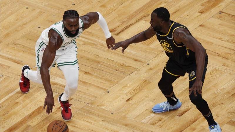 Celtics take 2-1 lead vs Warriors in NBA Finals