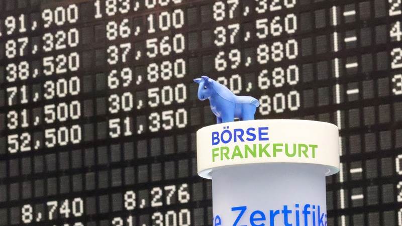 Europe opens lower on inflation concerns