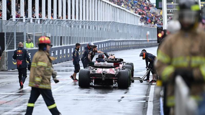 Verstappen takes pole in Canada GP qualifications