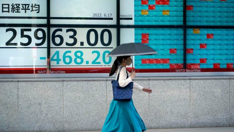 Asian stocks tumble after strong day on Wall Street