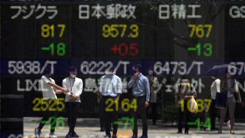 Asian markets down as inflation fears persist