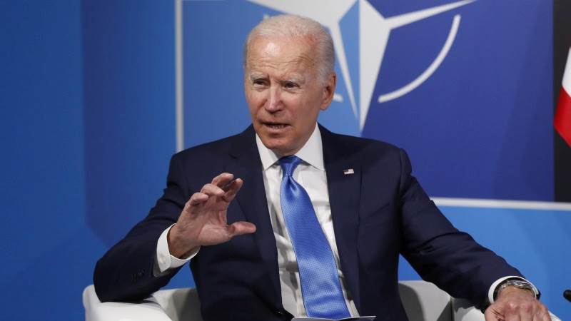 Biden: US to give another $800M in aid to Ukraine