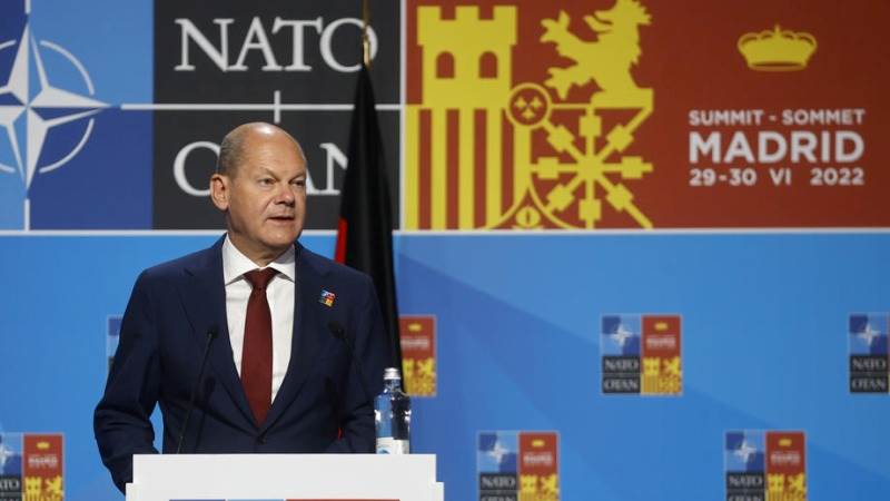 Scholz: Putin’s comments on NATO ridiculous