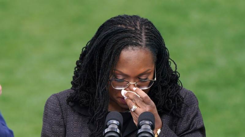 Ketanji Brown Jackson sworn in as SCOTUS justice