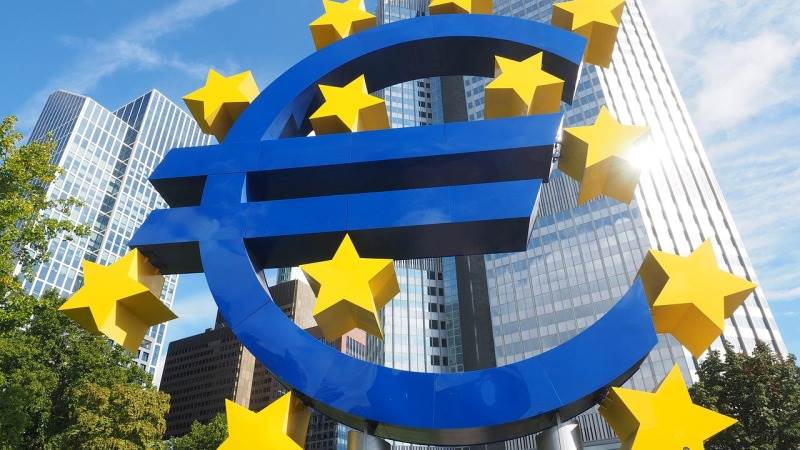 Europe opens lower prior to key inflation data