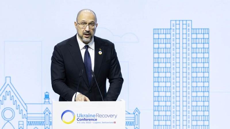 Ukraine’s GDP to drop by at least 35% in 2022 – PM