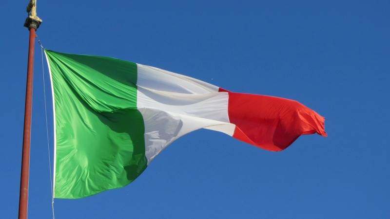 Italian retail sales hit 15th month of growth