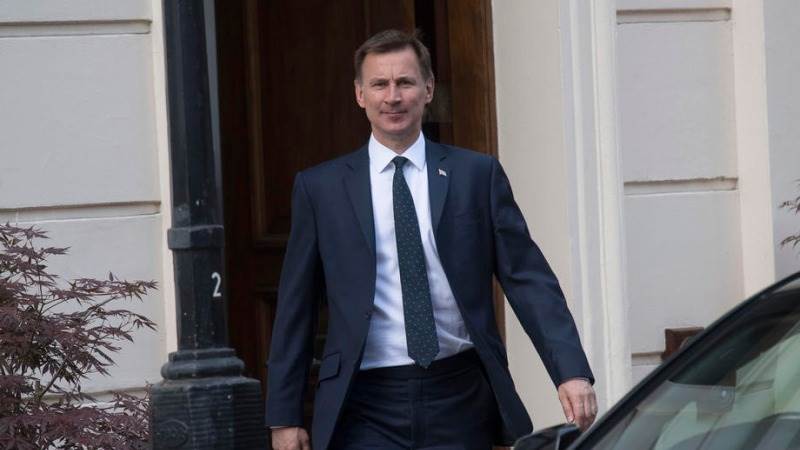 UK PM candidate Hunt suggests tax cut