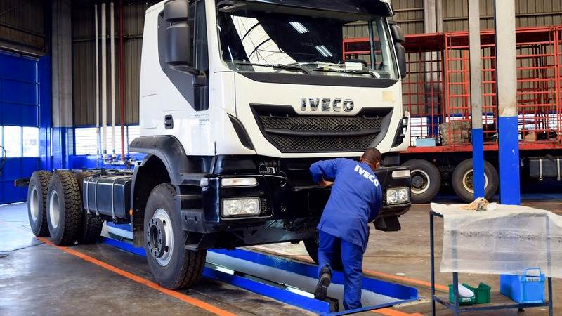 Italian truck maker Iveco withdraws from Russia