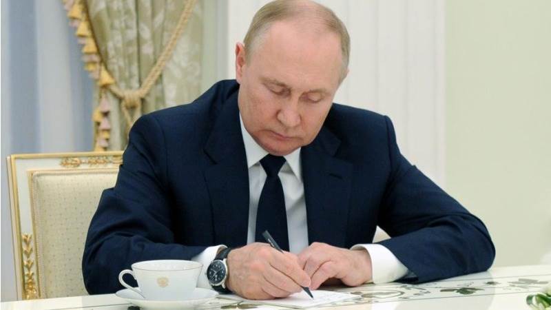 Putin appoints Denis Manturov as Deputy PM