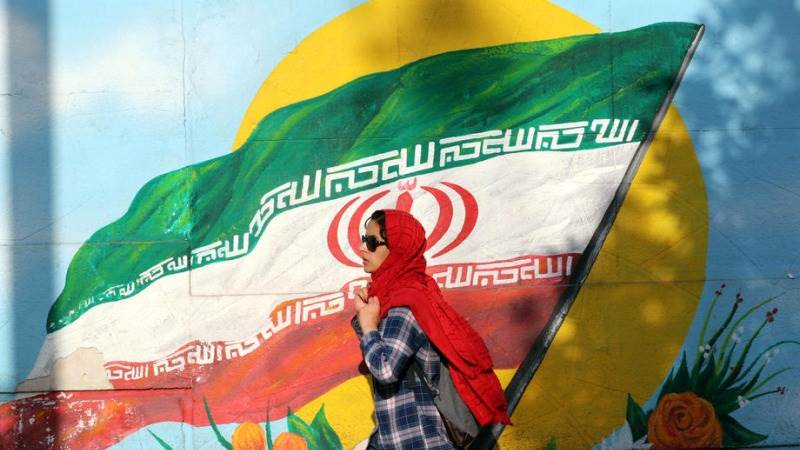 Iran expands sanction list against US