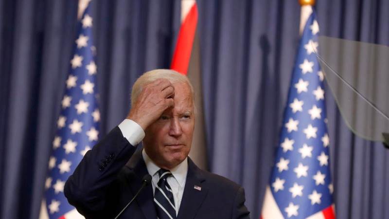 Biden: Trump had to be helicoptered to hospital