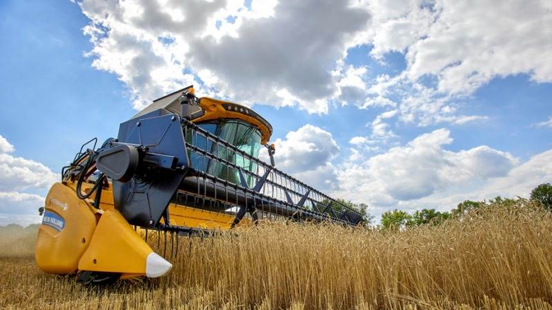 Zelensky: Harvest to be halved because of war