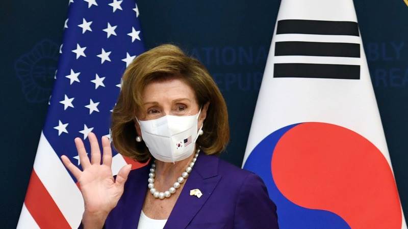 Pelosi arrives in S. Korea following Taiwan visit