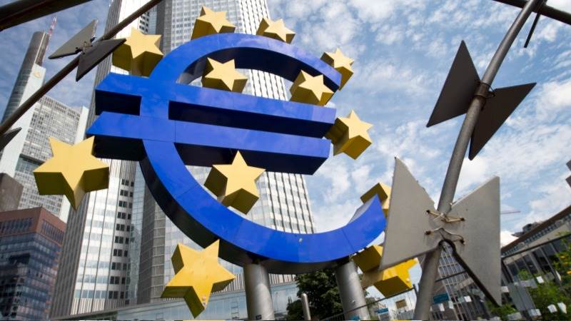 Eurozone investor confidence plunges in August